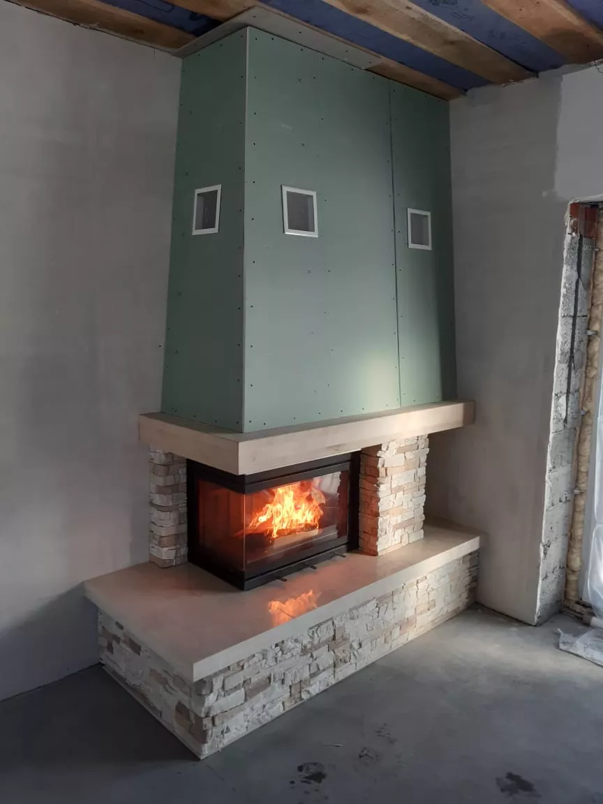 Монтаж каминной топки Экокамин Альфа 700 L два стекла 