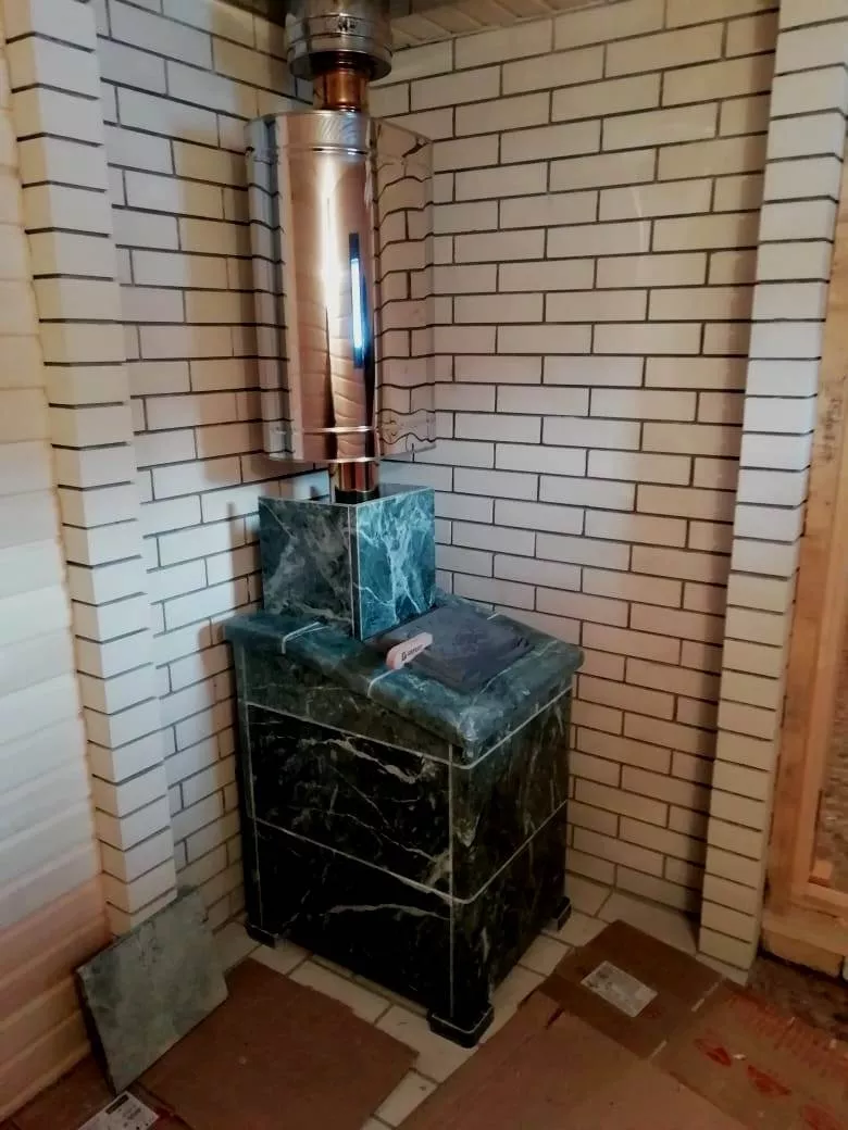 Изображение Плитка змеевик 300х300х20 2