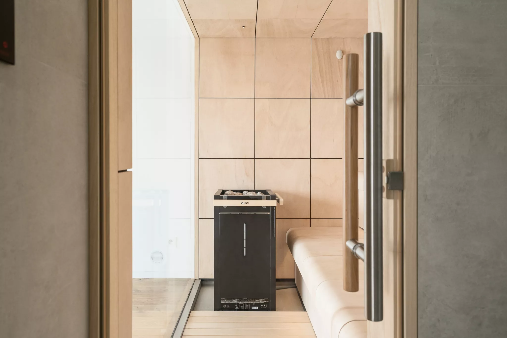 Изображение HARVIA Электрическая печь Virta HL110400 HL110 black, 10.8 кВт (без пульта управления Griffin в комплекте) 2