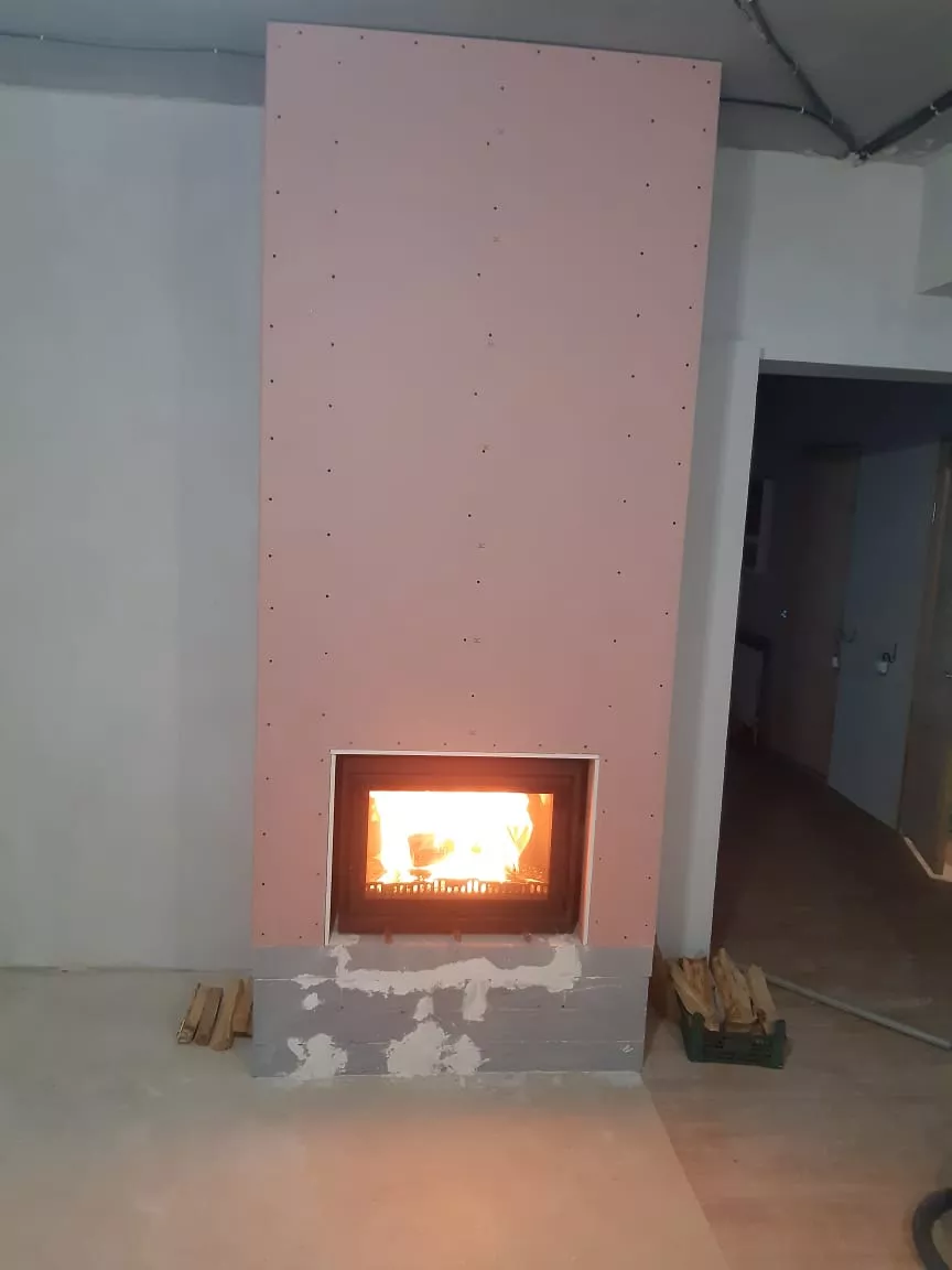 Изображение Установка каминной топки в коробе 2