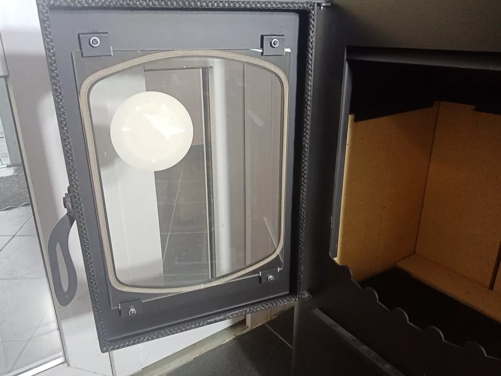 Изображение Печь-камин БАВАРИЯ ЭКО с плитой одна конфорка 8