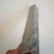Миниатюра Уголок из талькомагнезита 40*40*300  4